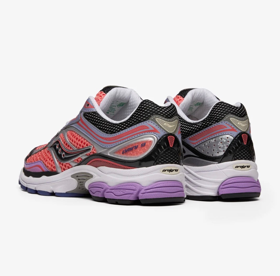 Saucony ProGrid Omni 9